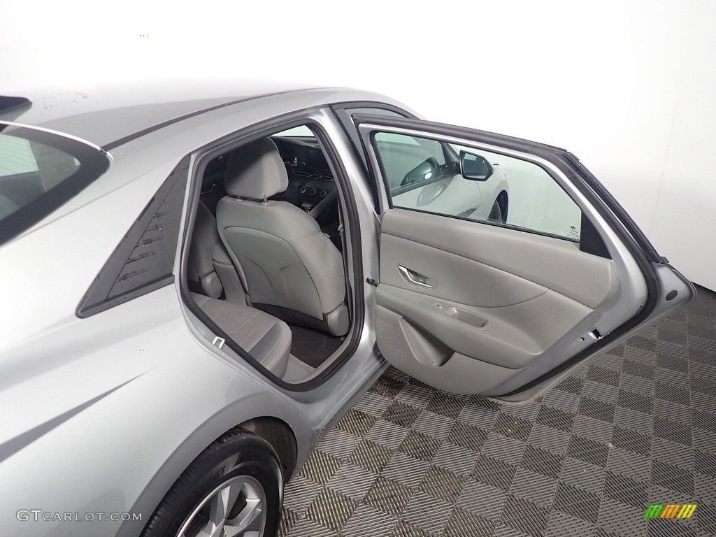 2021 Elantra SE - Shimmering Silver Pearl / Medium Gray photo #34