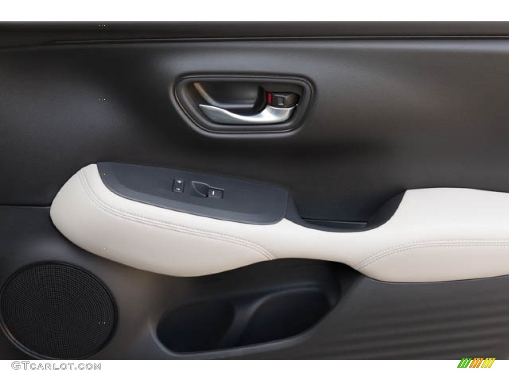 2023 Honda HR-V LX AWD Gray Door Panel Photo #145474872