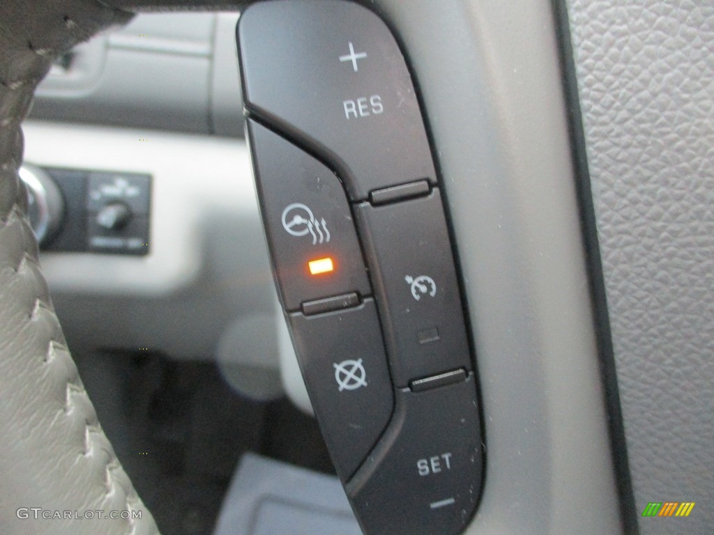 2017 Enclave Leather - Summit White / Light Titanium photo #22