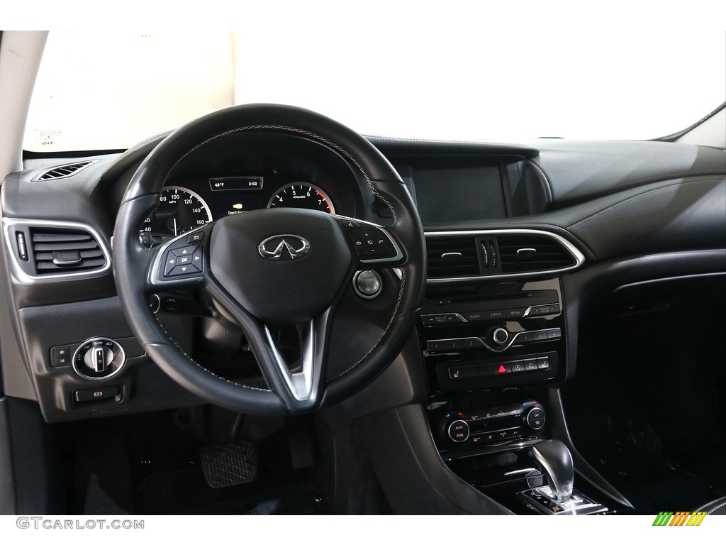 2019 Infiniti QX30 Essential AWD Dashboard Photos