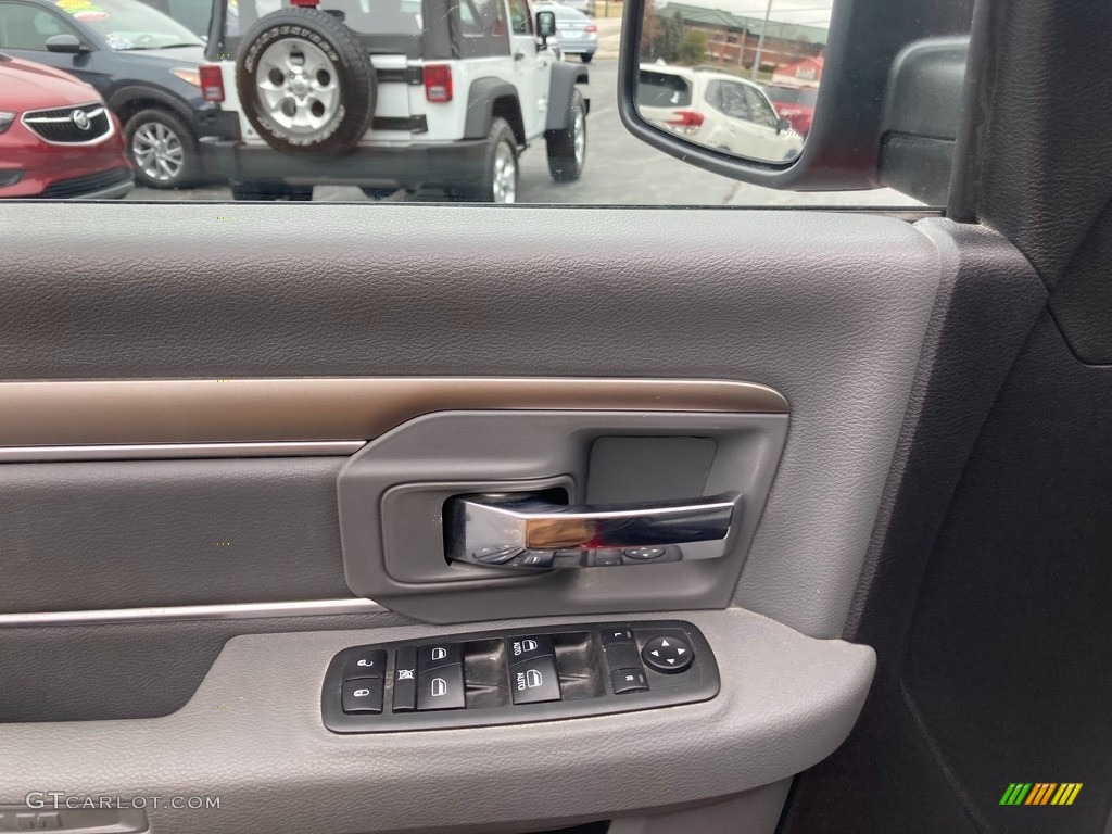 2018 Ram 2500 SLT Crew Cab 4x4 Black/Diesel Gray Door Panel Photo #145478284