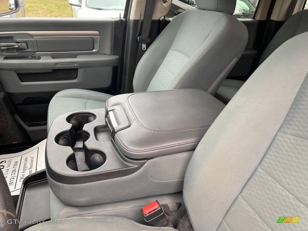 2018 2500 SLT Crew Cab 4x4 - Flame Red / Black/Diesel Gray photo #20