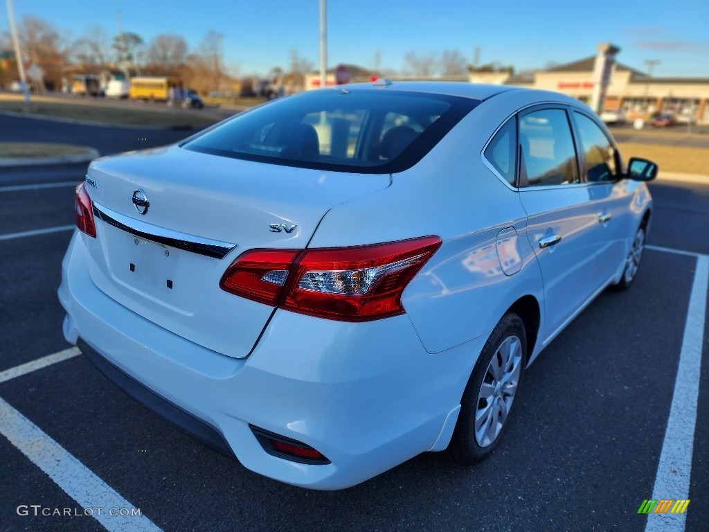 2016 Sentra SV - Fresh Powder / Charcoal photo #4