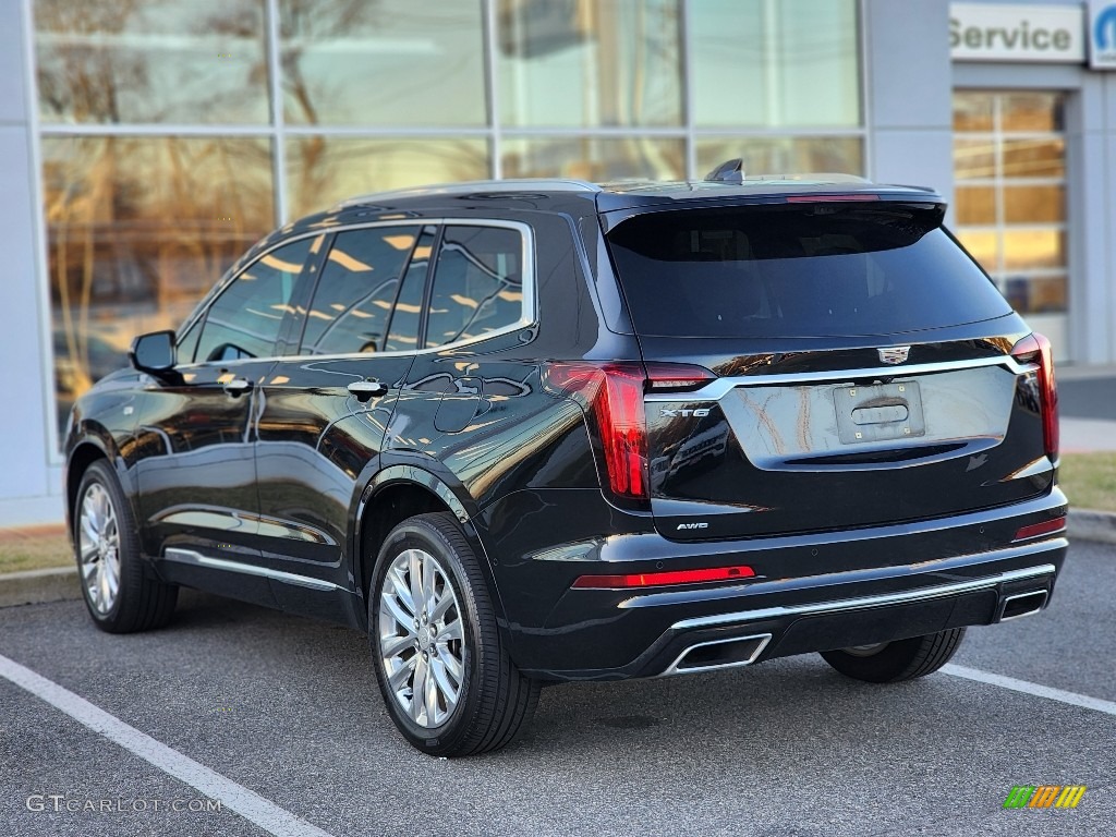 2020 Cadillac XT6 Premium Luxury AWD Exhaust Photos