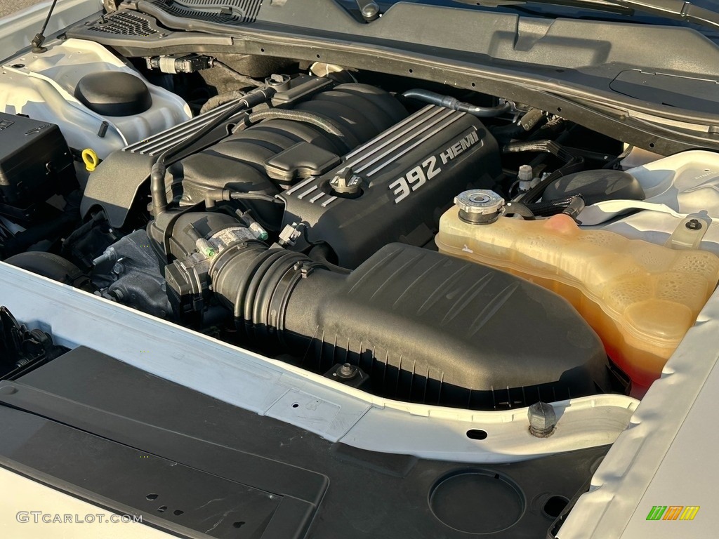2016 Dodge Challenger SRT 392 Engine Photos
