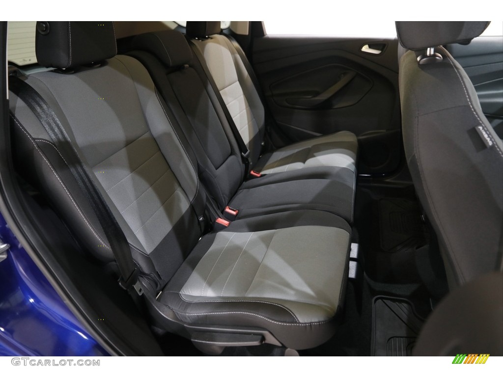 2016 Escape SE - Deep Impact Blue Metallic / Charcoal Black photo #16