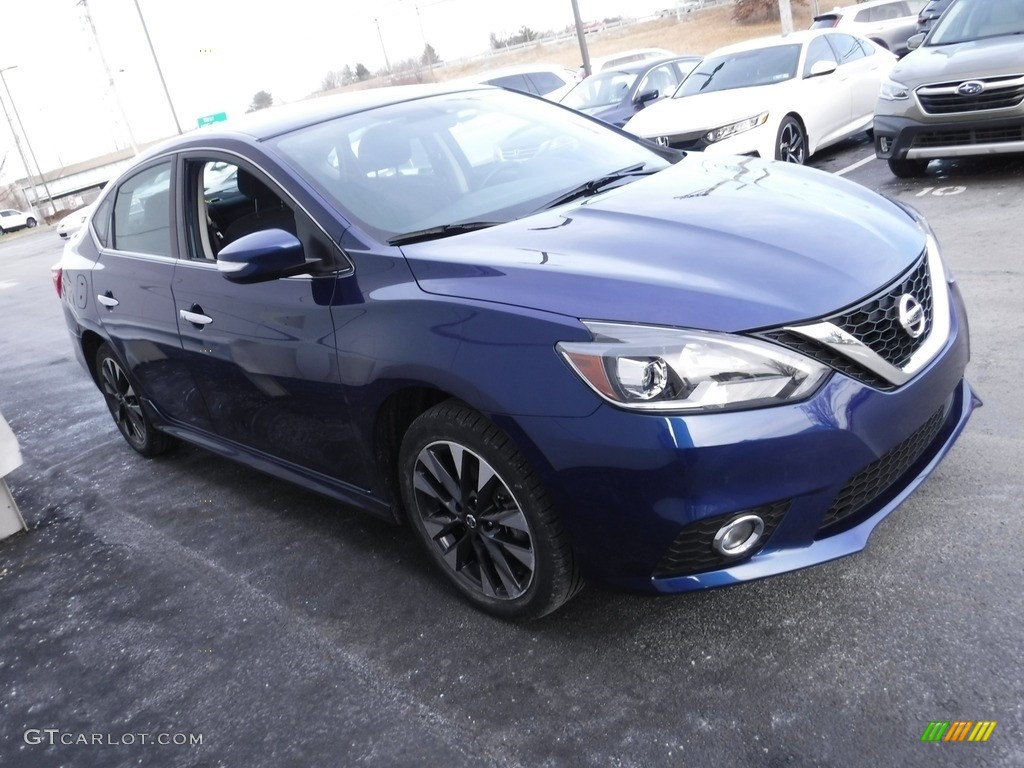 2019 Sentra SR - Deep Blue Pearl / Charcoal photo #5