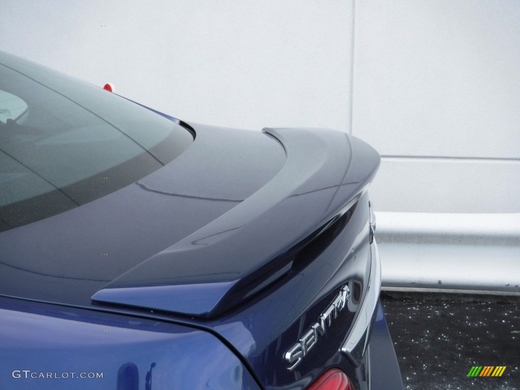 2019 Sentra SR - Deep Blue Pearl / Charcoal photo #9
