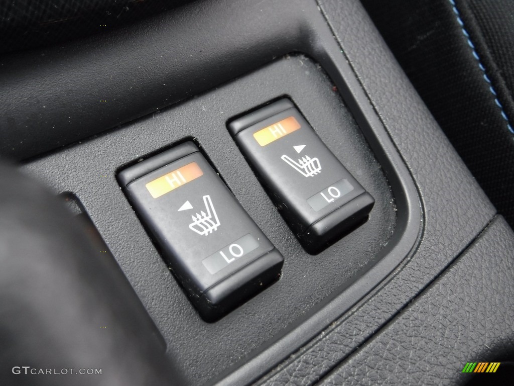 2019 Sentra SR - Deep Blue Pearl / Charcoal photo #17