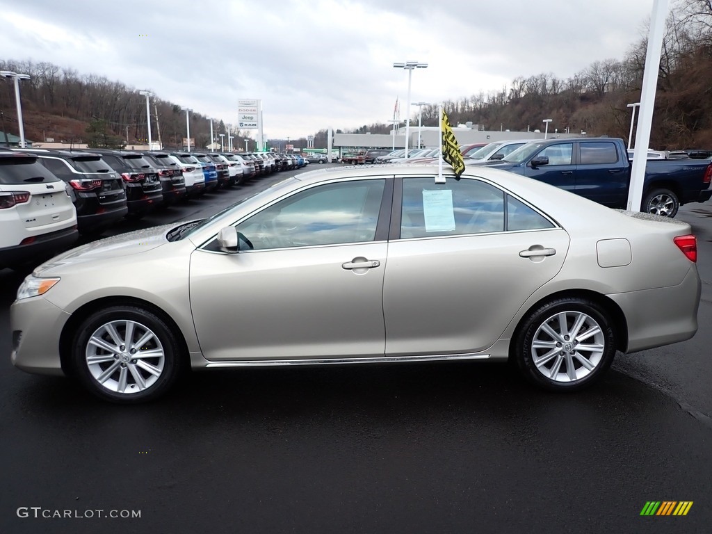 2014 Camry XLE - Creme Brulee Metallic / Ivory photo #2