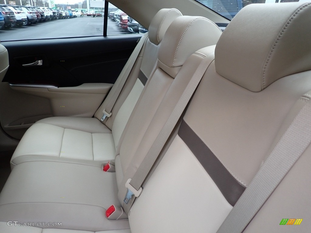 2014 Camry XLE - Creme Brulee Metallic / Ivory photo #12