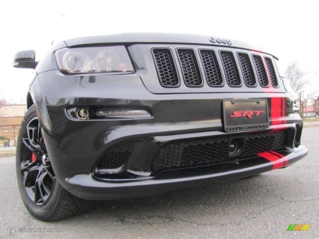 2012 Grand Cherokee SRT8 4x4 - Brilliant Black Crystal Pearl / Black photo #2