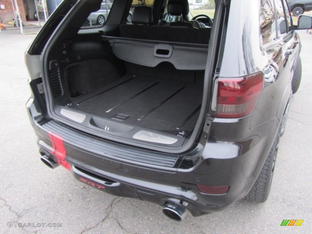 2012 Grand Cherokee SRT8 4x4 - Brilliant Black Crystal Pearl / Black photo #20