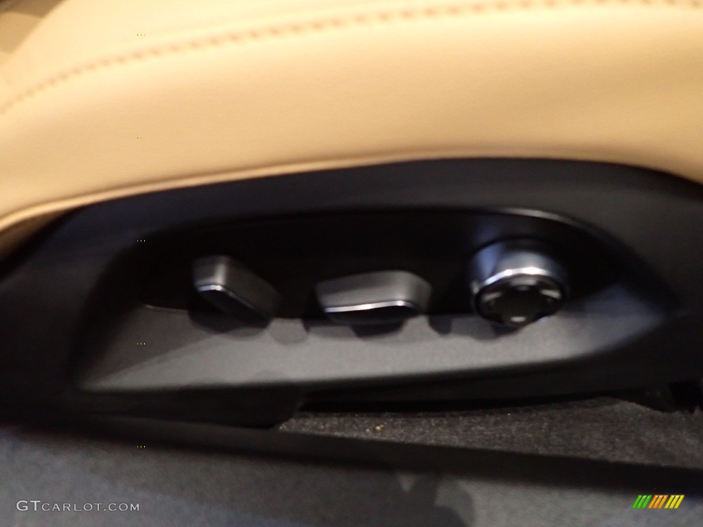 2022 Chevrolet Corvette Stingray Coupe Controls Photo #145495638