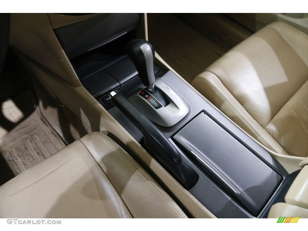 2012 Accord EX-L Sedan - Taffeta White / Ivory photo #11