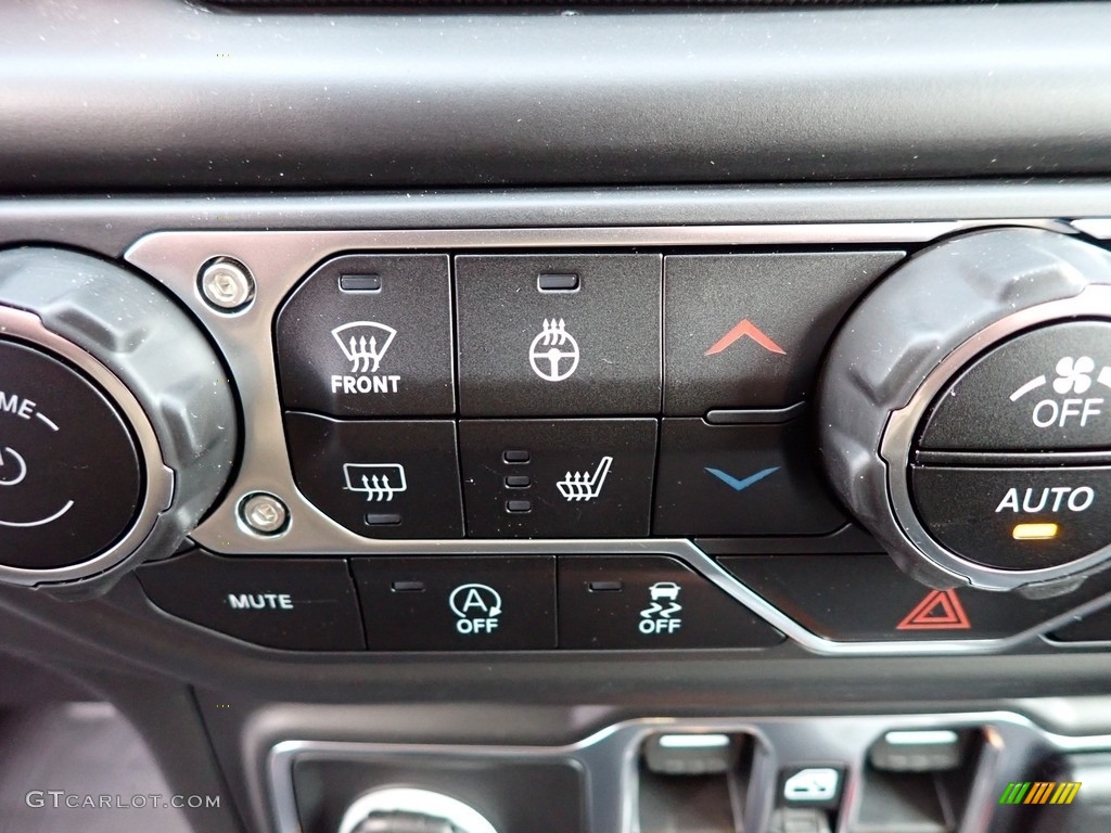 2023 Wrangler Unlimited Rubicon 4x4 - Bright White / Black photo #16