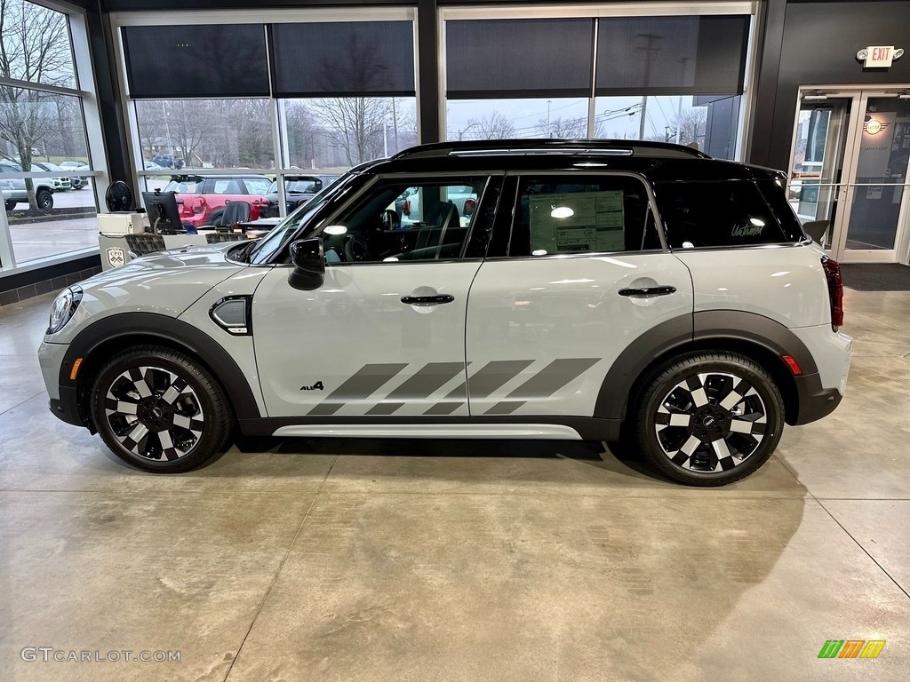 Momentum Grey 2023 Mini Countryman Cooper S All4 -Untamed Exterior Photo #145498047