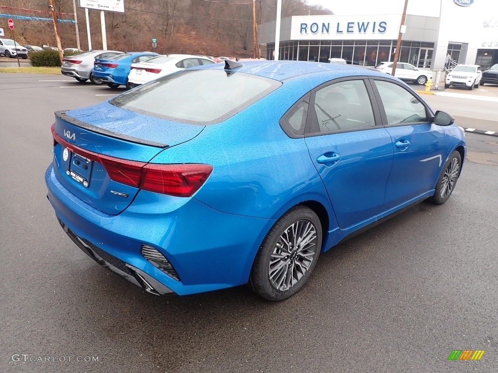 2023 Forte GT-Line - Sporty Blue / Black photo #8
