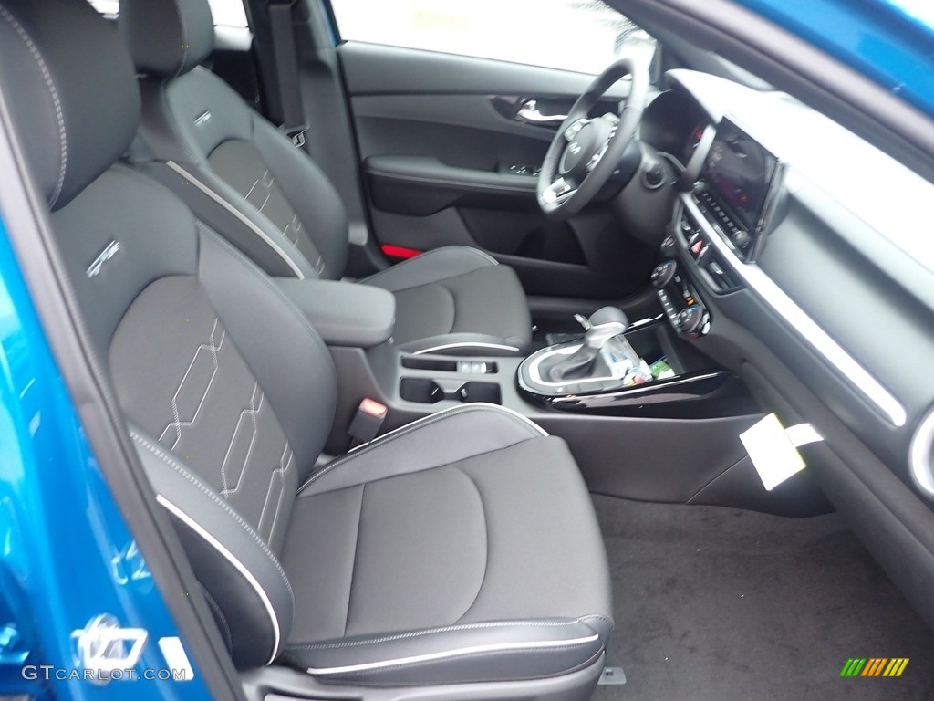 Black Interior 2023 Kia Forte GT-Line Photo #145499037