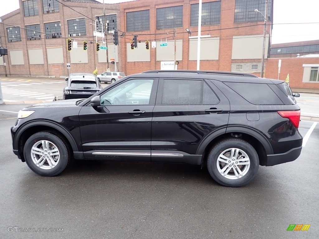 Agate Black Metallic 2022 Ford Explorer XLT 4WD Exterior Photo #145499202