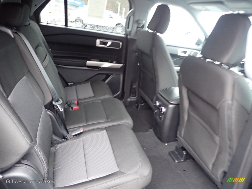 2022 Ford Explorer XLT 4WD Rear Seat Photo #145499217