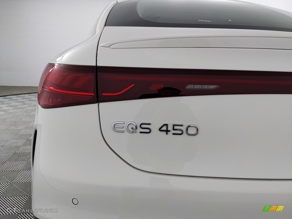 2023 Mercedes-Benz EQS 450+ 4Matic Sedan Marks and Logos Photos