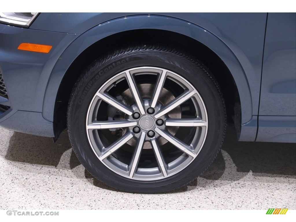 2018 Q3 2.0 TFSI Premium - Utopia Blue Metallic / Rock Gray photo #21