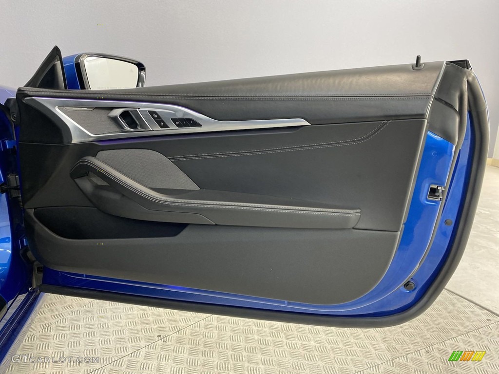 2020 BMW 8 Series 840i Coupe Door Panel Photos