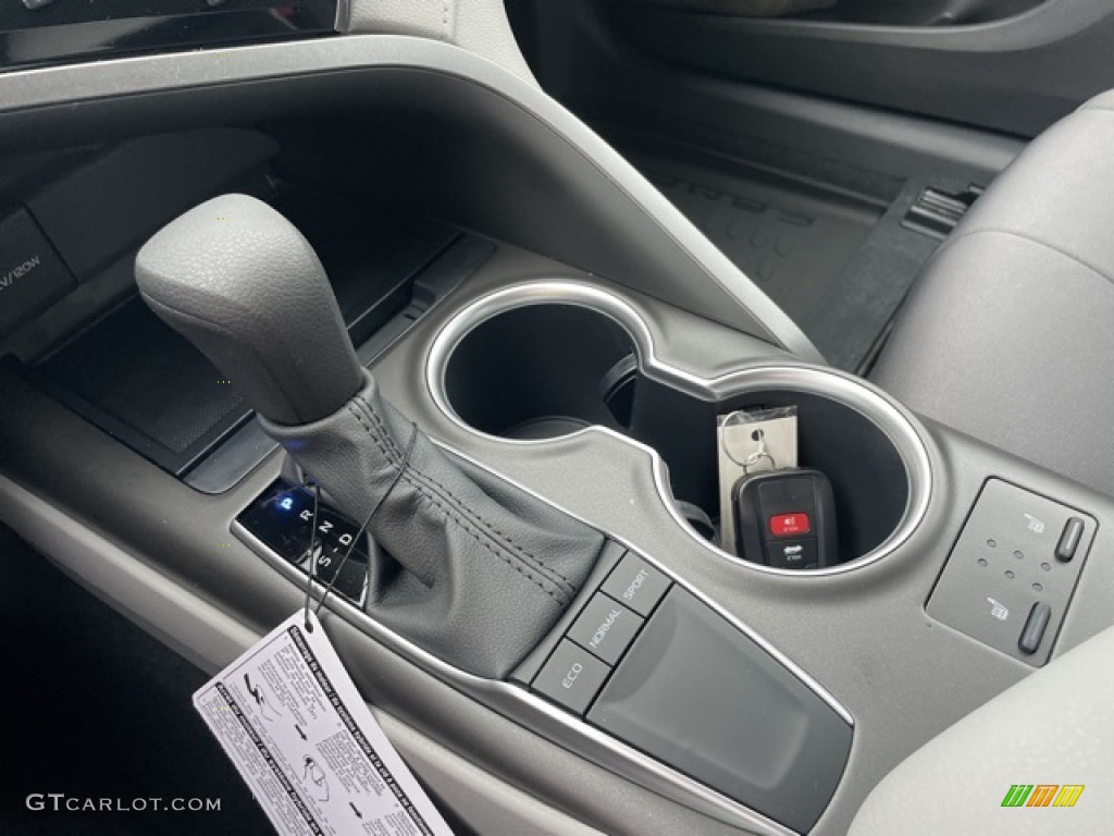 2023 Toyota Camry LE Transmission Photos