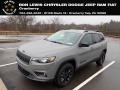 Sting-Gray - Cherokee Altitude Lux 4x4 Photo No. 1