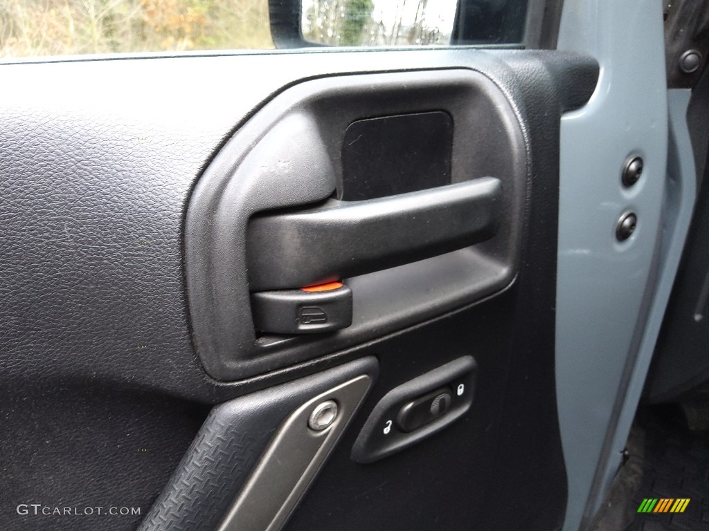 2015 Wrangler Sport 4x4 - Anvil / Black photo #12