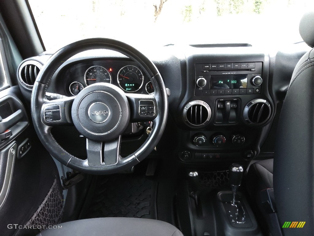 2015 Wrangler Sport 4x4 - Anvil / Black photo #18