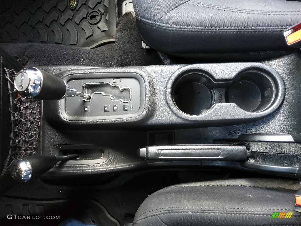 2015 Wrangler Sport 4x4 - Anvil / Black photo #24