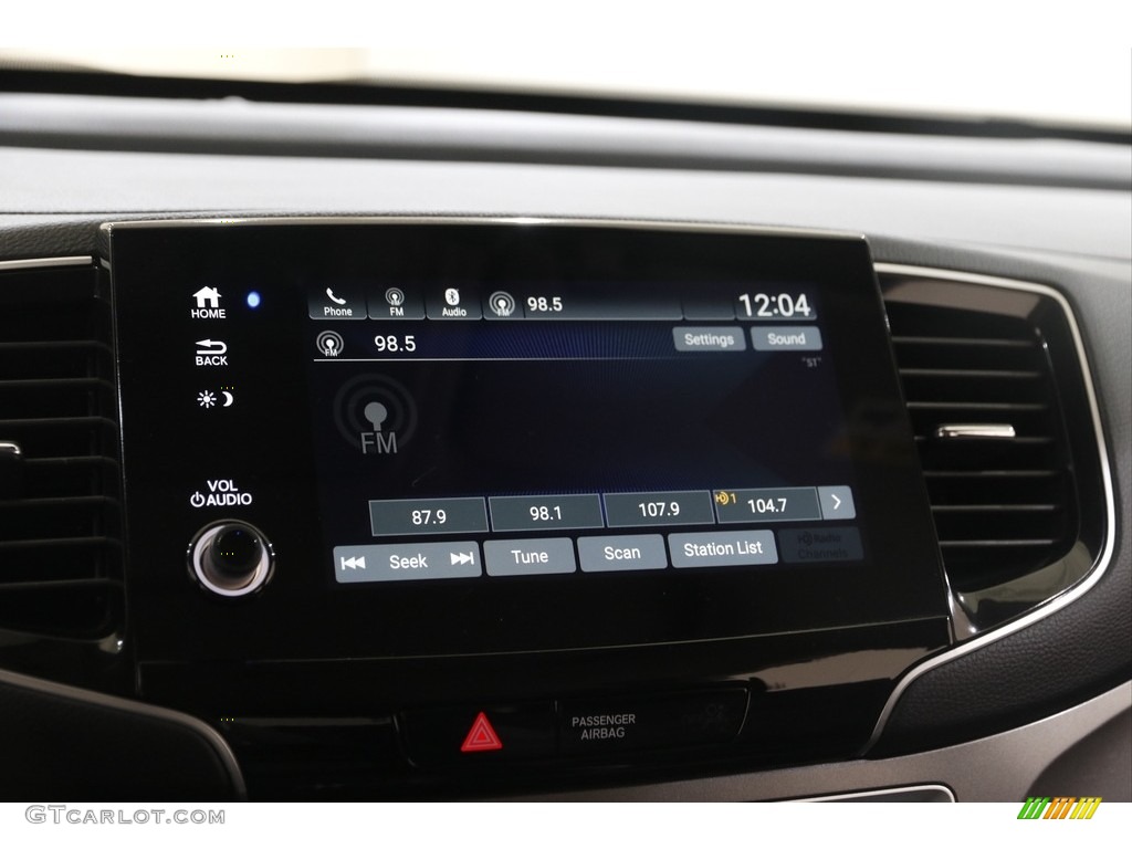 2022 Pilot Special Edition AWD - Platinum White Pearl / Black photo #13