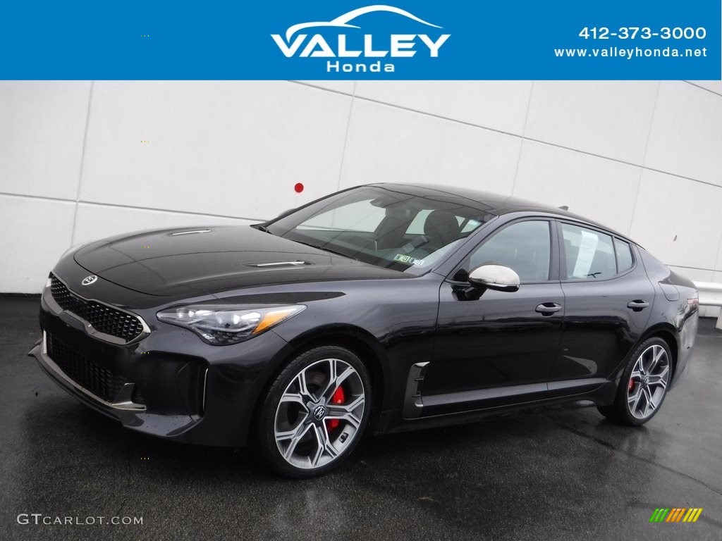 Aurora Black Kia Stinger