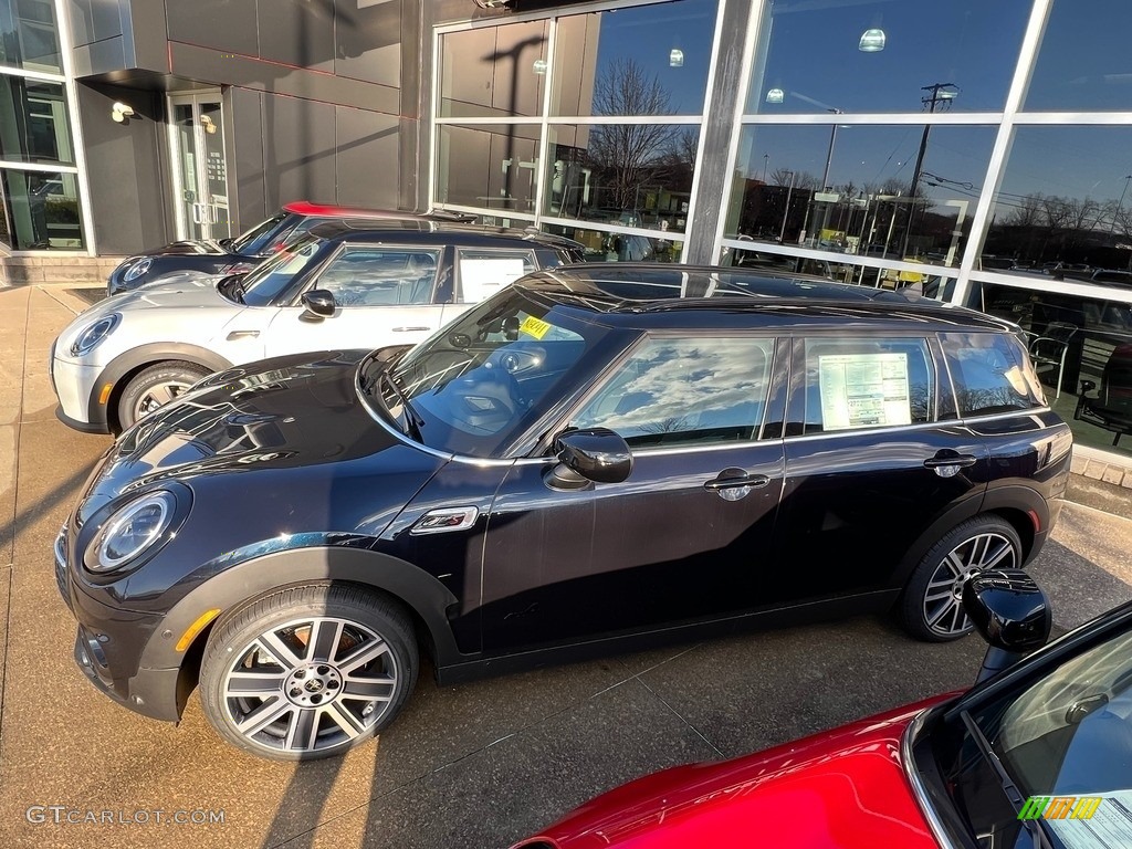 MINI Yours Enigmatic Black Metallic 2023 Mini Clubman Cooper S All4 Exterior Photo #145504894