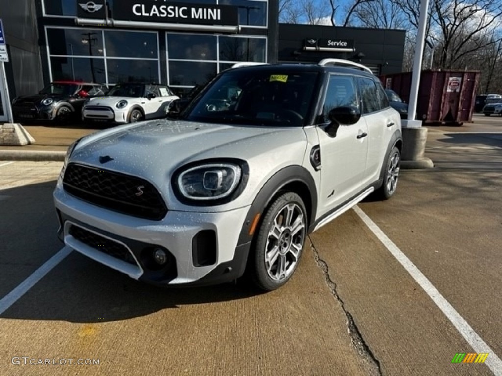 White Silver Metallic 2023 Mini Countryman Cooper S All4 Exterior Photo #145504912