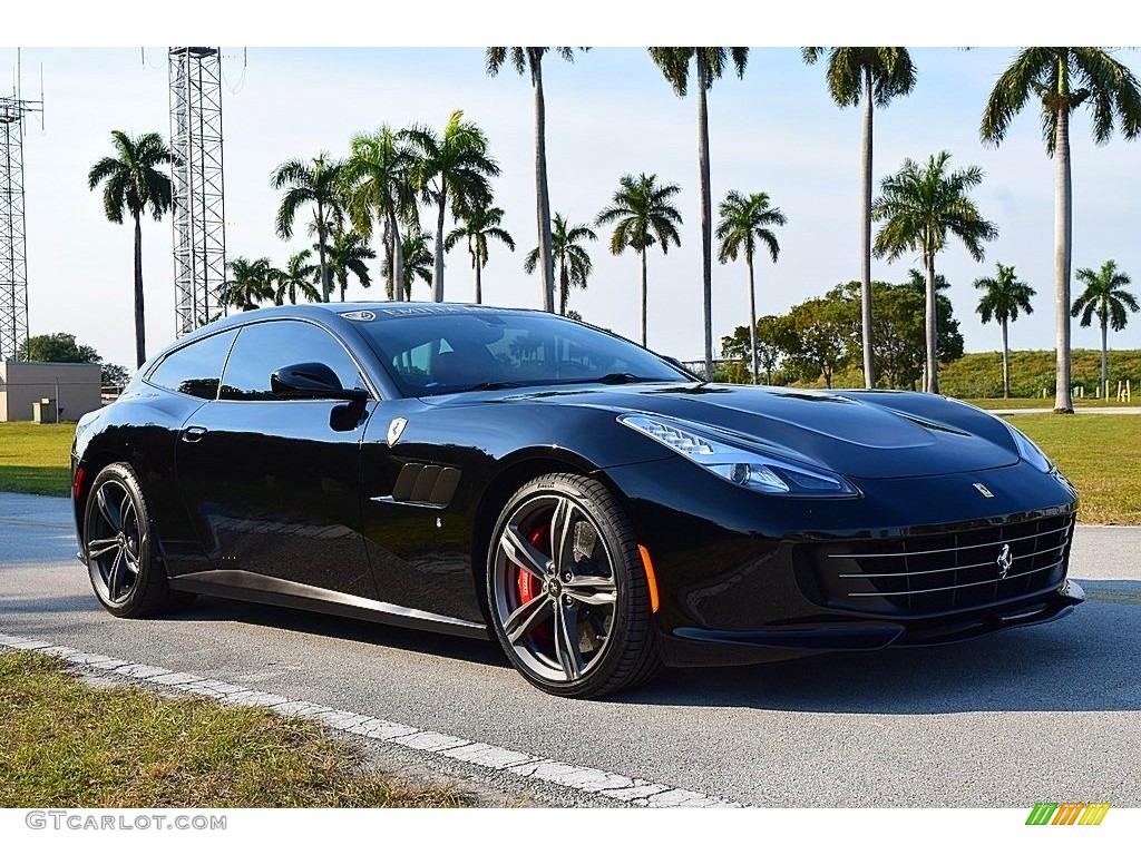2017 Ferrari GTC4Lusso Standard GTC4Lusso Model Exterior Photos