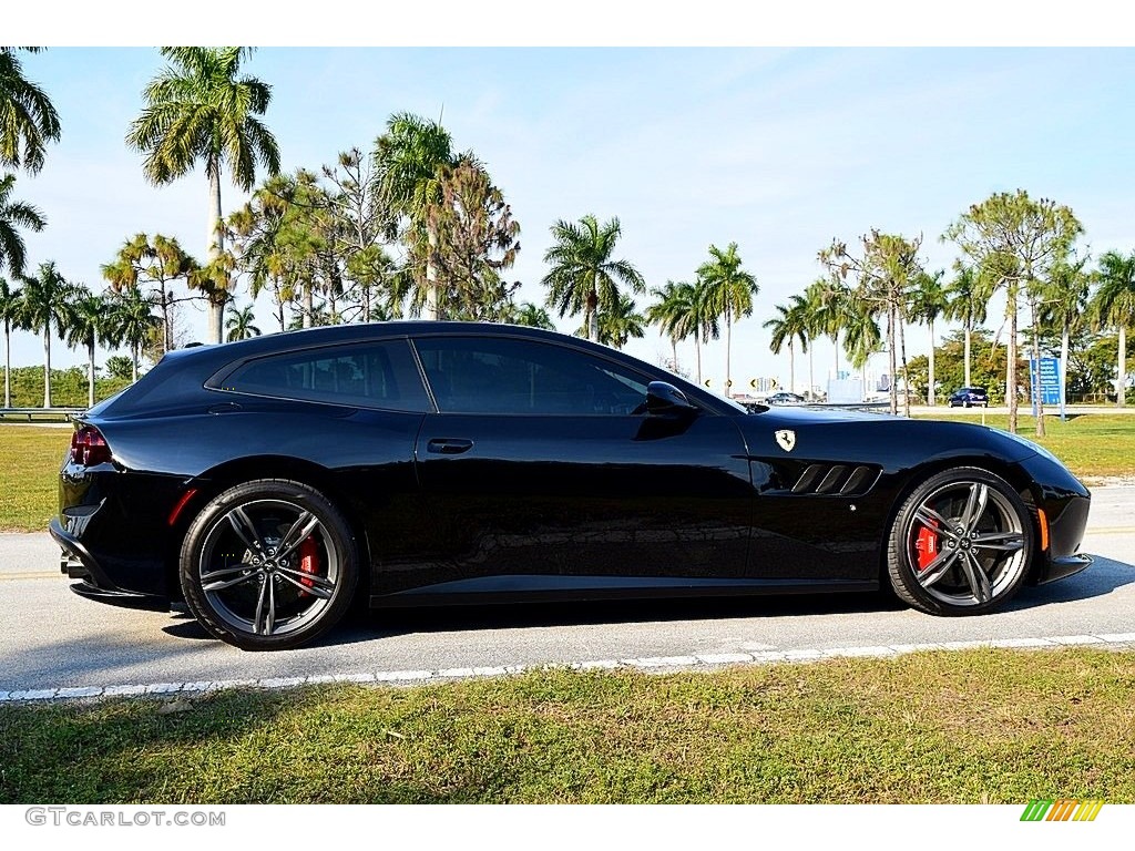 Nero DS 1250 2017 Ferrari GTC4Lusso Standard GTC4Lusso Model Exterior Photo #145505543
