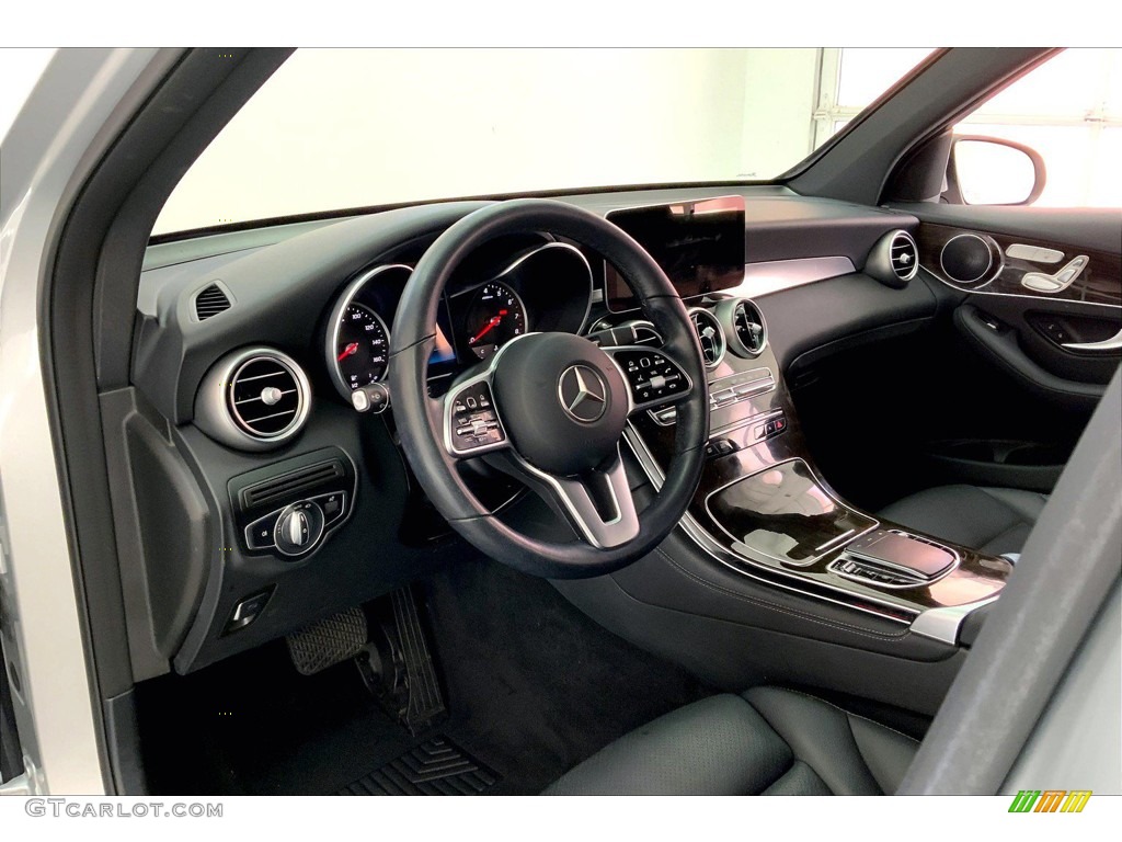 2020 GLC 300 4Matic - Iridium Silver Metallic / Black photo #14