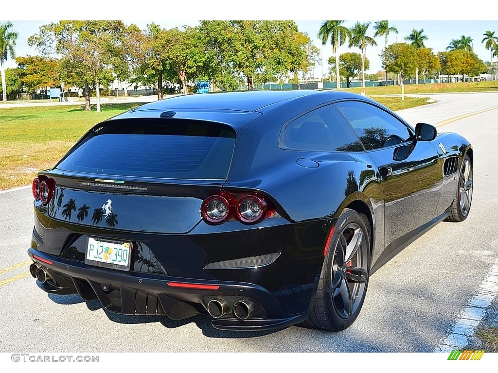Nero DS 1250 2017 Ferrari GTC4Lusso Standard GTC4Lusso Model Exterior Photo #145505910
