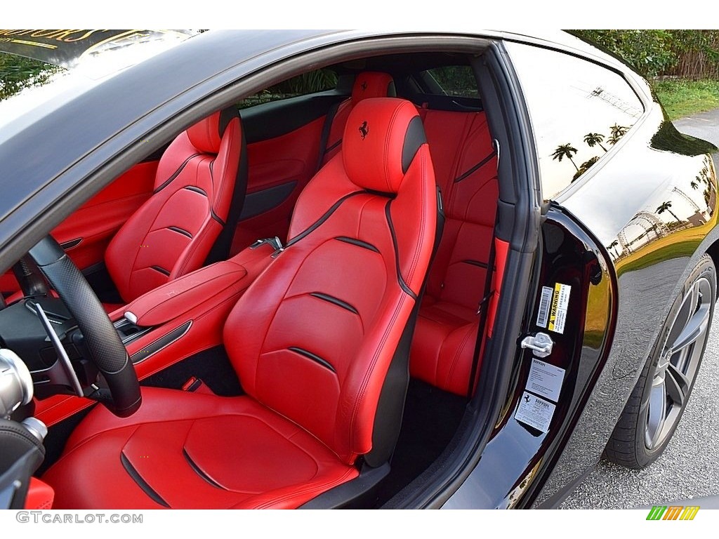 Rosso Ferrari Interior 2017 Ferrari GTC4Lusso Standard GTC4Lusso Model Photo #145506216