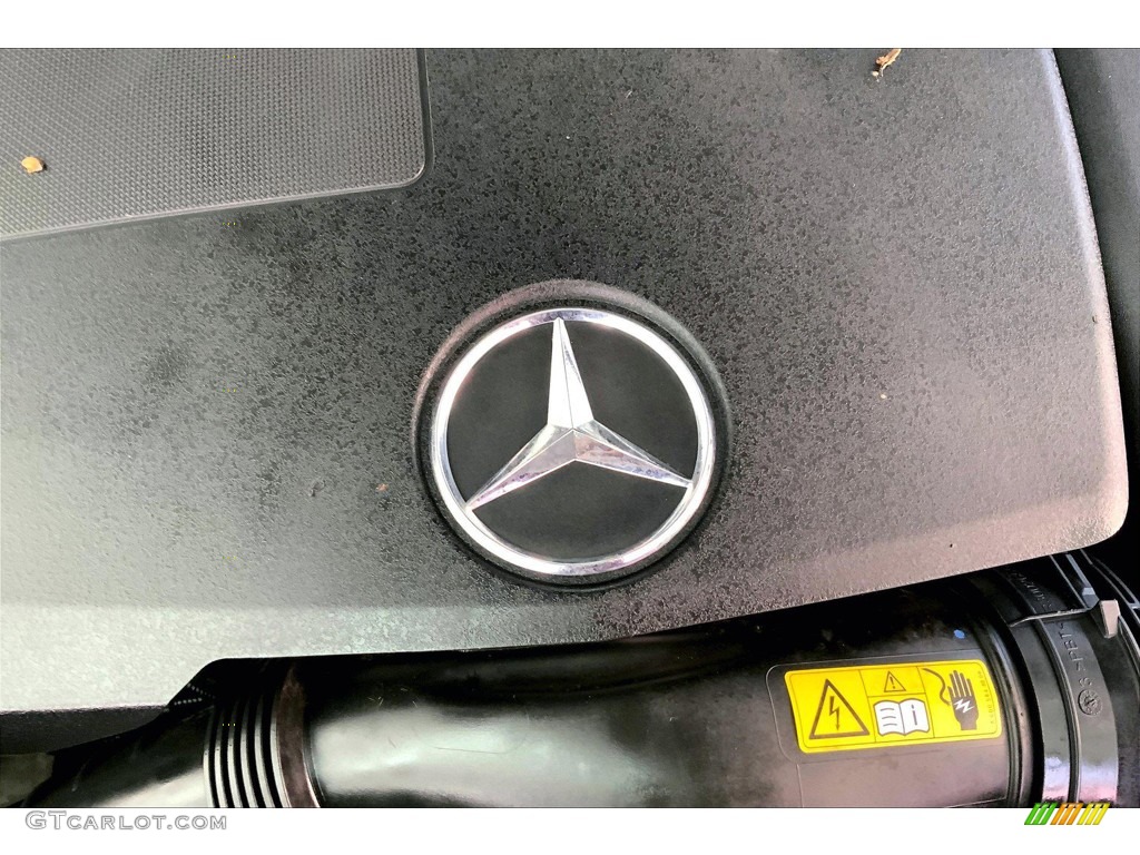 2020 GLC 300 4Matic - Iridium Silver Metallic / Black photo #32