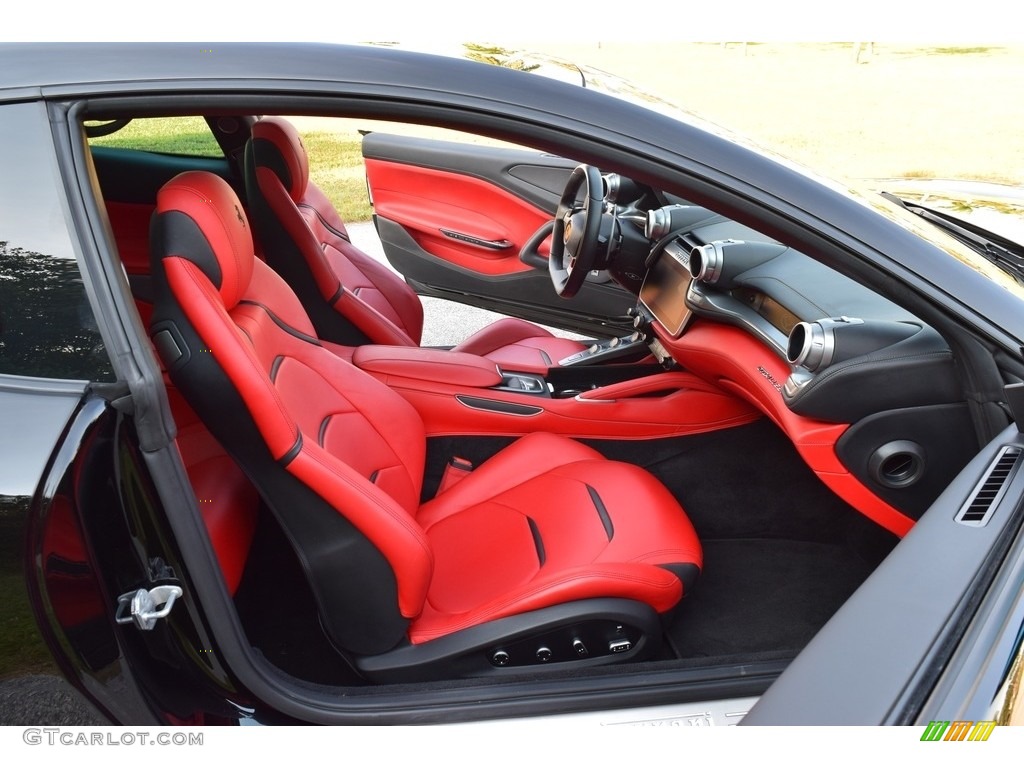 Rosso Ferrari Interior 2017 Ferrari GTC4Lusso Standard GTC4Lusso Model Photo #145506375