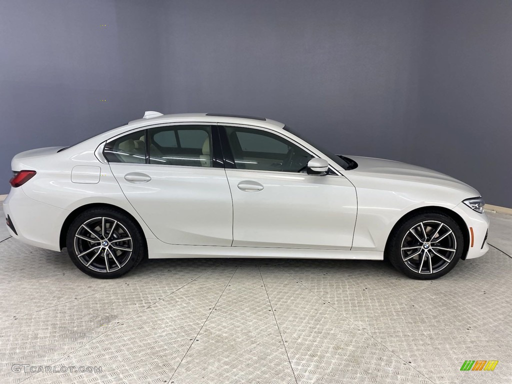 2021 3 Series 330i xDrive Sedan - Alpine White / Canberra Beige photo #5