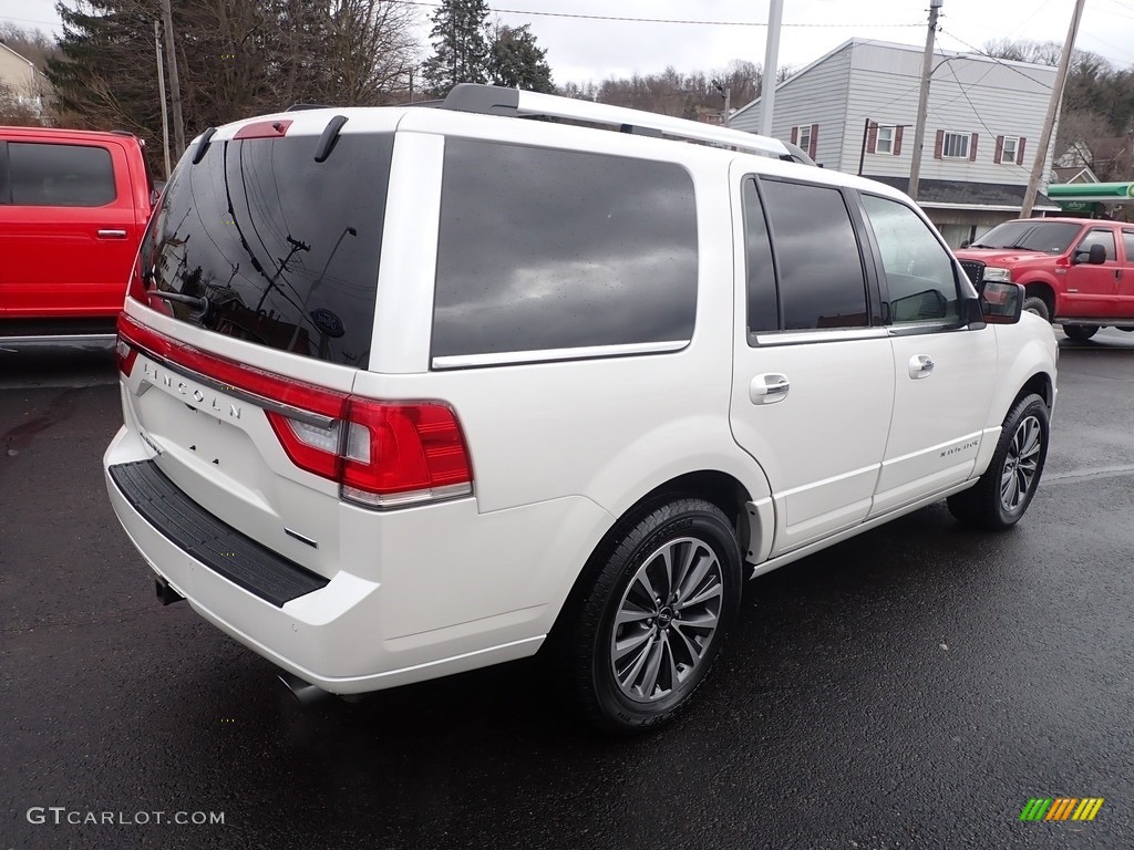 White Platinum Metallic 2016 Lincoln Navigator Select 4x4 Exterior Photo #145507005