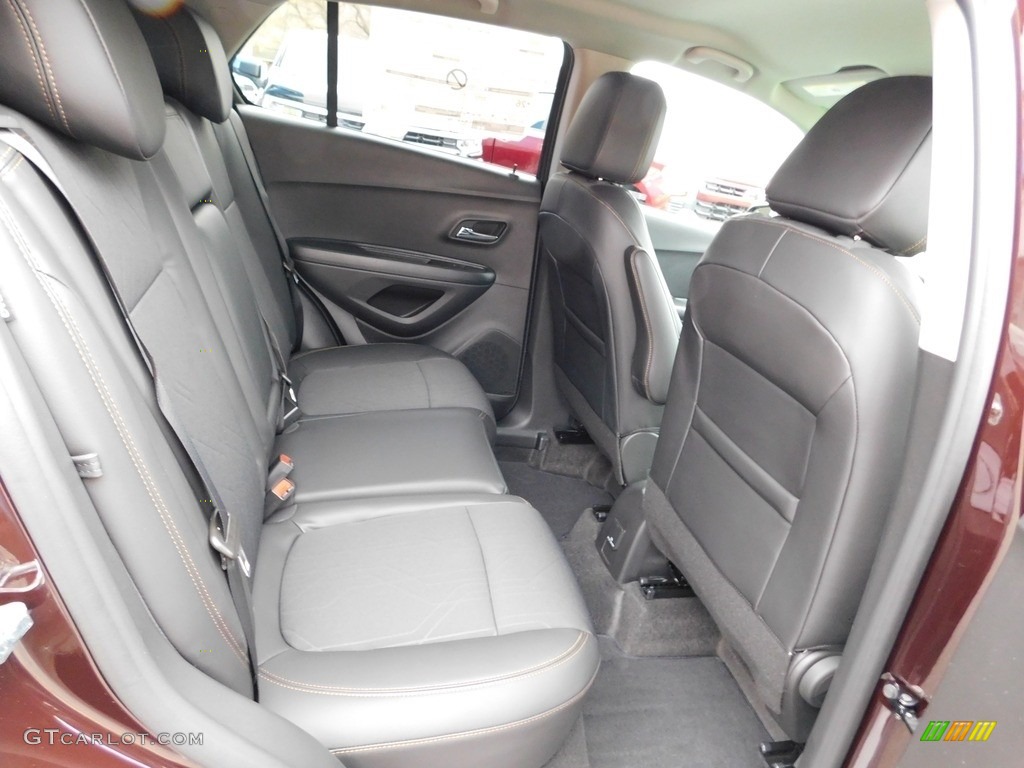 2022 Trax LT AWD - Black Cherry Metallic / Jet Black photo #37