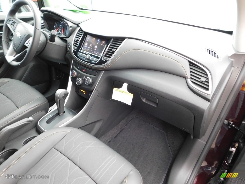 2022 Trax LT AWD - Black Cherry Metallic / Jet Black photo #41