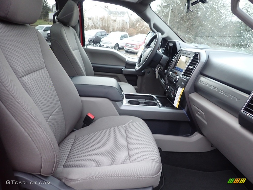 2022 F250 Super Duty XLT Crew Cab 4x4 - Race Red / Medium Earth Gray photo #9