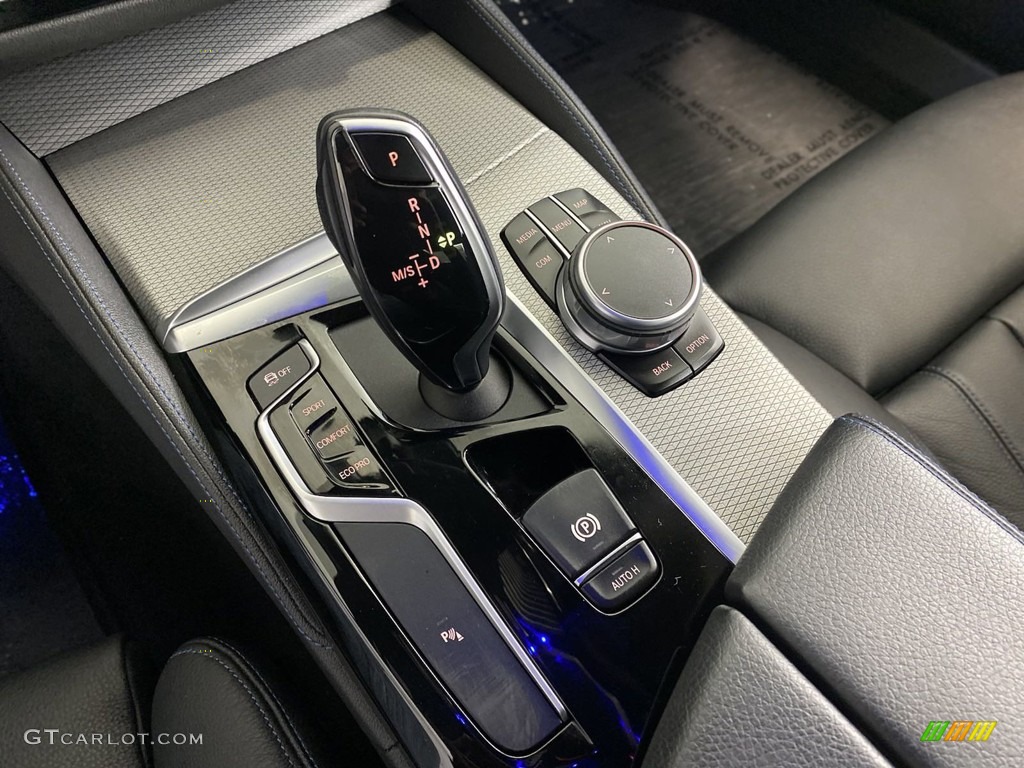 2019 5 Series 540i Sedan - Dark Graphite Metallic / Black photo #25